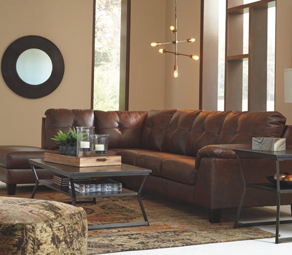 Godlstone Sectional Sofa